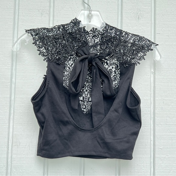 UK2LA: High Neck Crochet Lace Crop Top. Women’s Size Small. - Picture 4 of 11